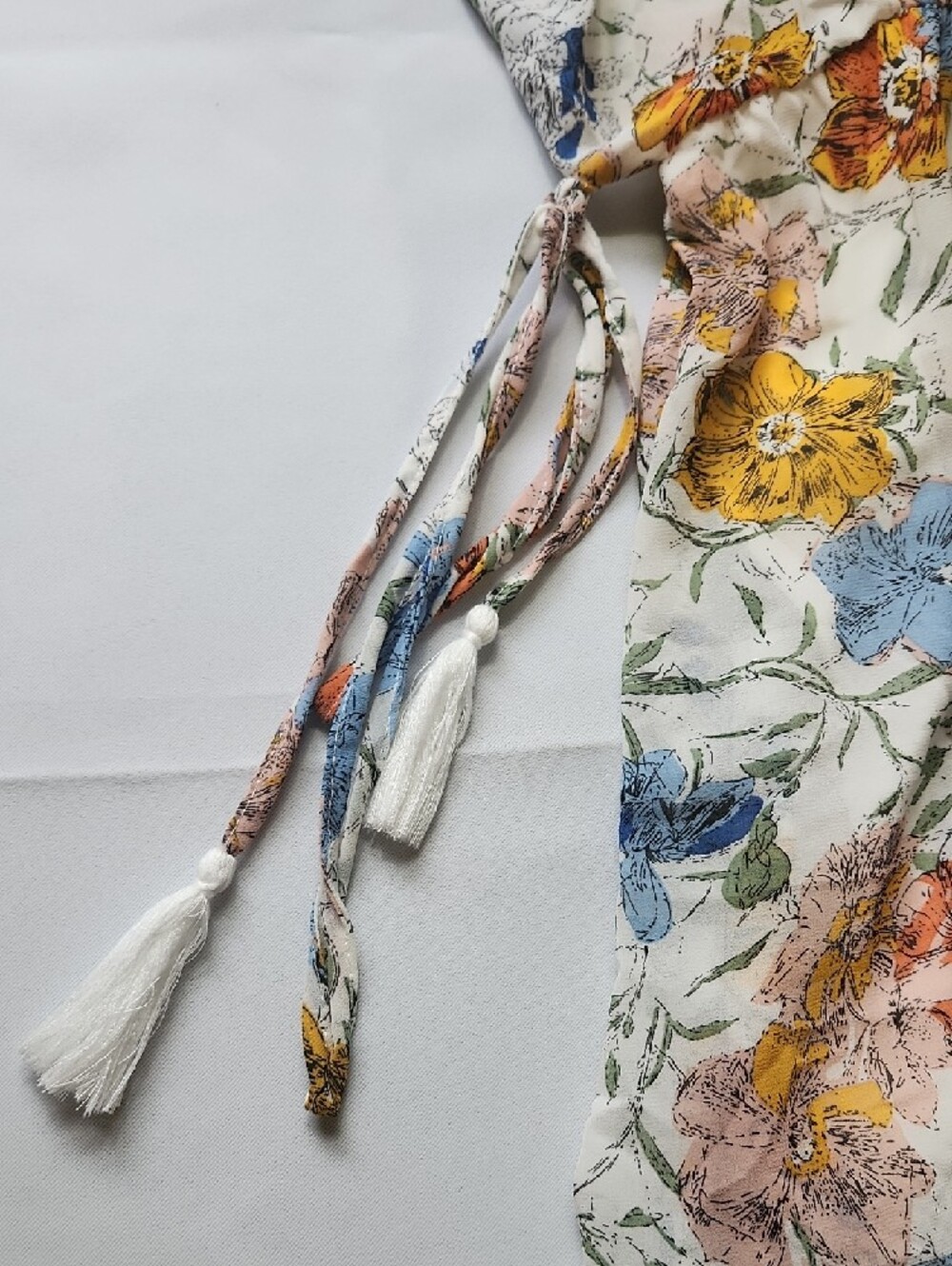 Umgee Cream Floral Maxi Dress, Cold Shoulder Sleeves W/ Blue, Yellow & Pink. - Picture 4 of 10